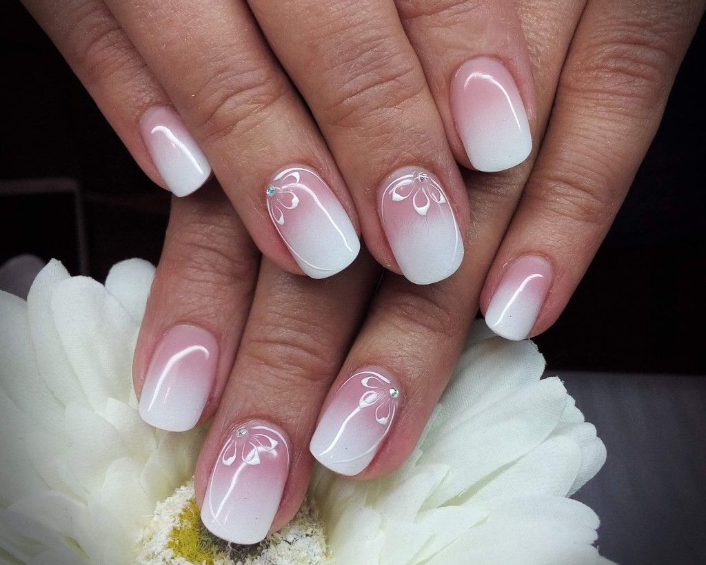 Pin By Rita Dicenty On Kormi French Tip Nails Fun Nails Ombre Nails