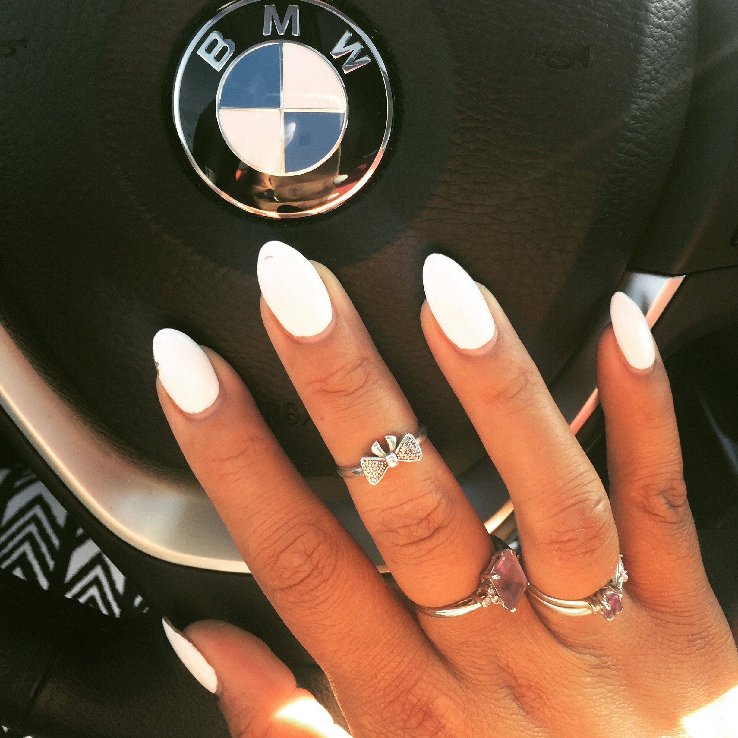 White Polish Summer Nails Almond Shape Bmw Type Laque Beckywiththagood