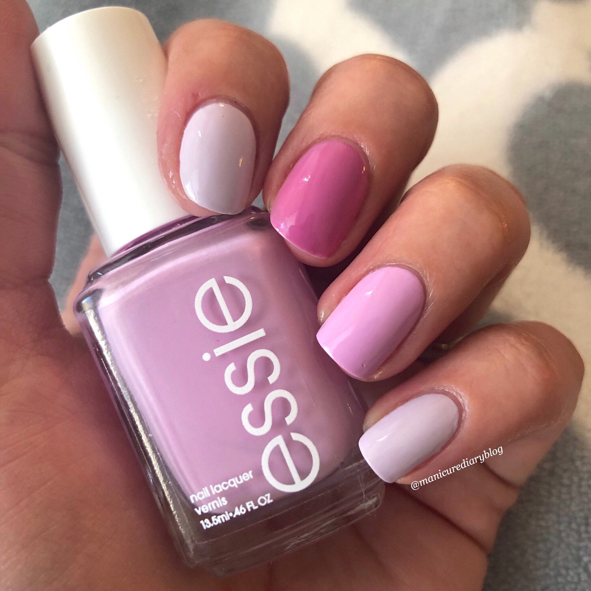 Uzivatel Manicure Diary Na Twitteru Shades Of Pink All Essie Colors Used Go Ginza Splash Of Grenadine And Baguette Me Not Manicurediary Manimonday Essie Essielove Essiegoginza Essiesplashofgrenadine Essiebaguettemenot Pinknails