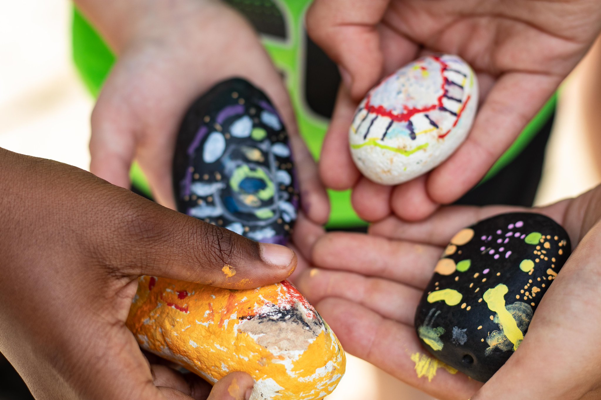 Uzivatel Jcfs Chicago Na Twitteru We Are Delighted By The Creativity Of Our Hinaynee Summer Program Campers And Their Painted Rocks The Rock Painting Is Part Of An Activity Designed To Help