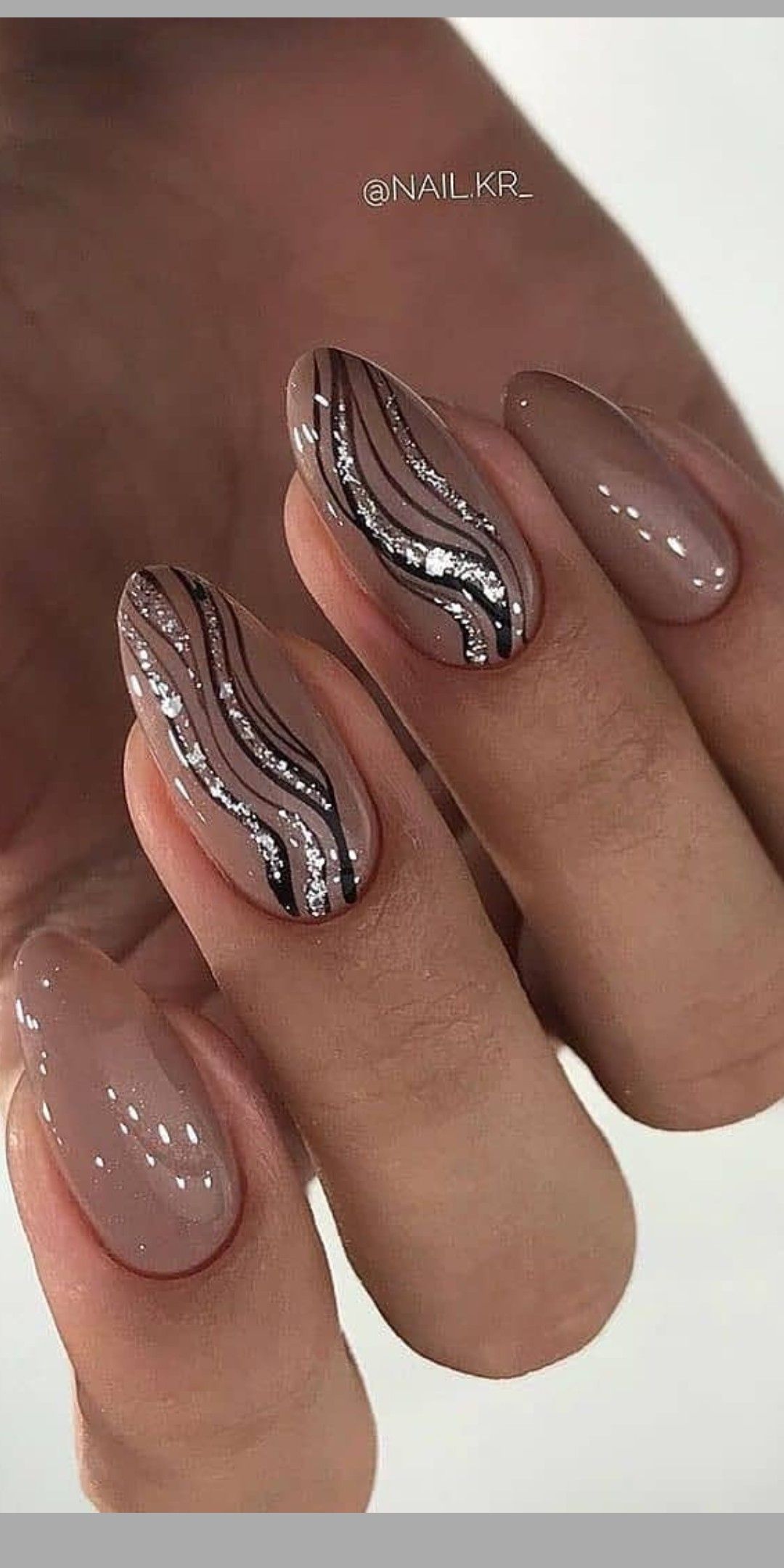 Pin By Irina Zhukovska On Manikyur In 2020 Pretty Nail Art Designs Nail Designs Nail Manicure