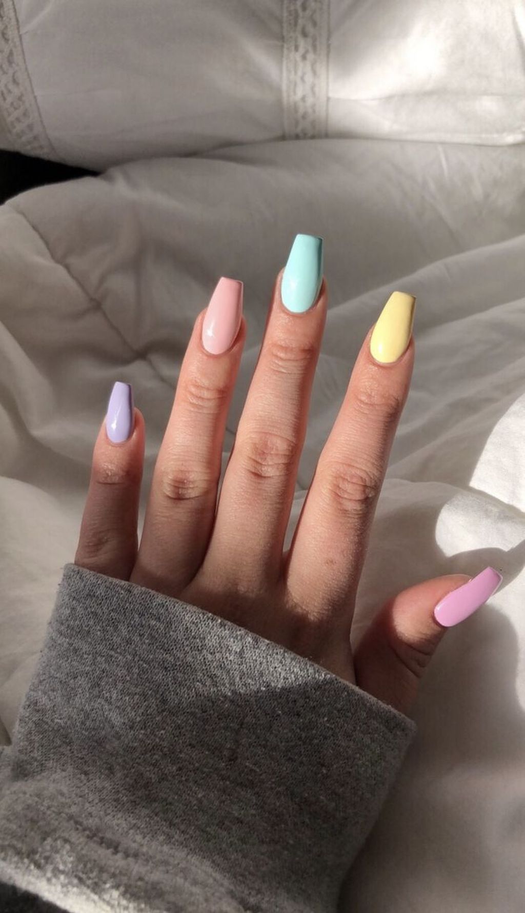 34 Inspiring Spring Pastel Nails Color Ideas In 2020 Gelove Nehty Design Nehtu Nehty