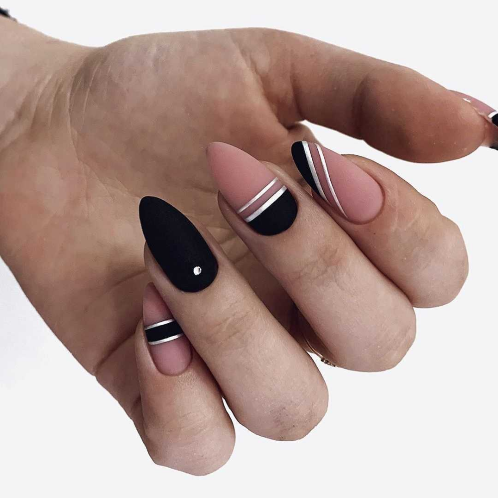 50 Elegant Black Almond Nail Art Designs In 2020 Black Almond Nails Black Nails Almond Nail Art