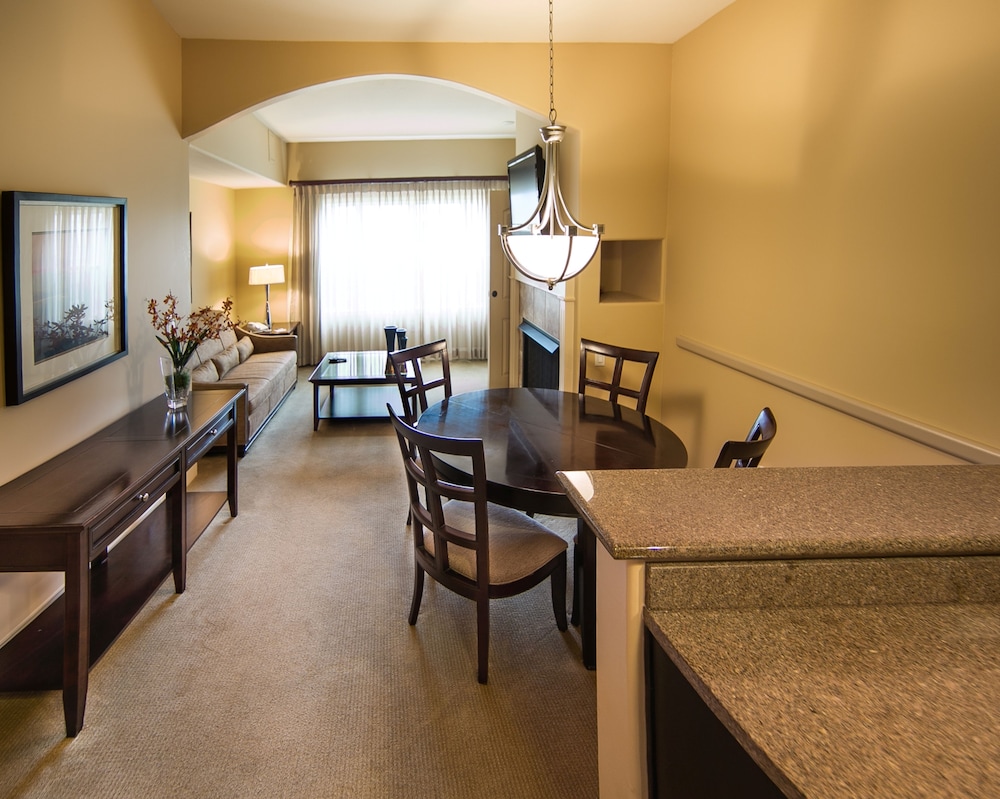 Lodge Of Four Seasons Golf Resort Marina Spa In Osage Beach Hotel Rates Reviews On Orbitz