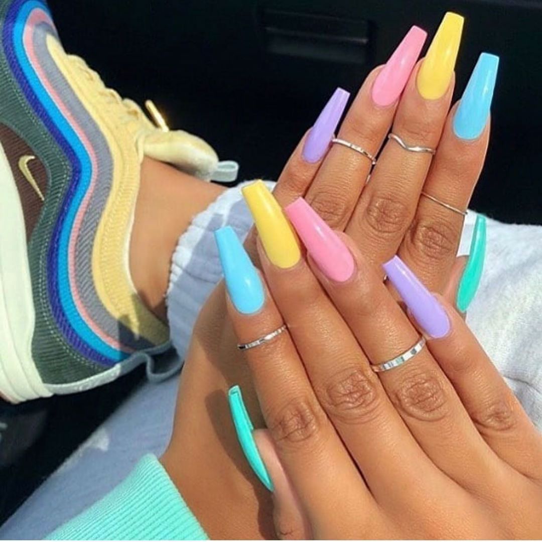 Cute Multi Color Summer Acrylic Nails Coffin 2019 Barevne Nehty Gelove Nehty A Nehet